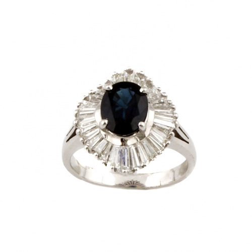 Sortija bailarina con zafiro oval central de 2,10 ct. y orl