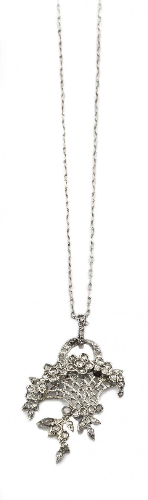 Colgante con delicado cestito de diamantes, con diseño cala