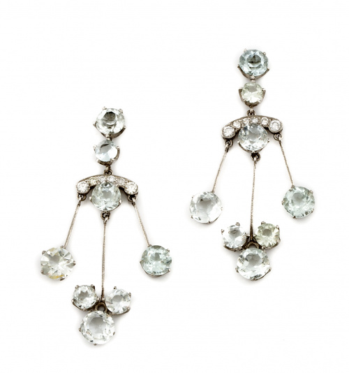 Pendientes largos de aguamarinas colgantes de barras móvile