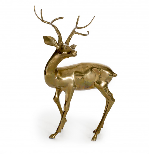 Ciervo en latón dorado.S. XX
