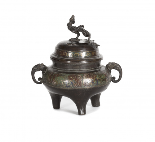 Incensario en bronce esmaltado en “cloisonné”China, pps. S