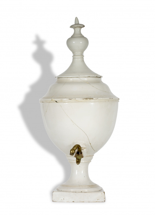Aguamanil de cerámica esmaltada.Levante, S. XIX