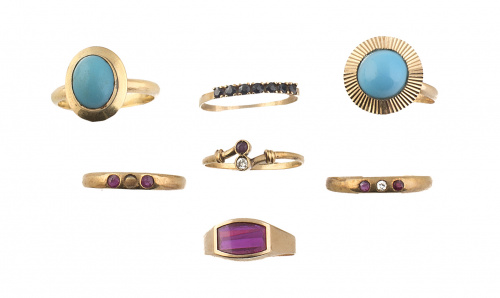 Conjunto de seis sortijas en oro de 18K