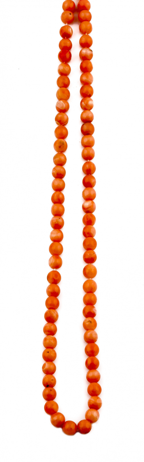 Hilo de cuentas de coral mediterráneo de tamaño entre 3 y 8