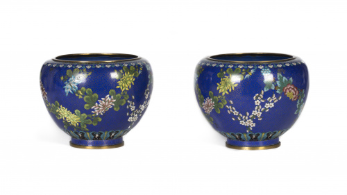 Pareja de jardineras en bronce esmaltado cloisonnéChina, S