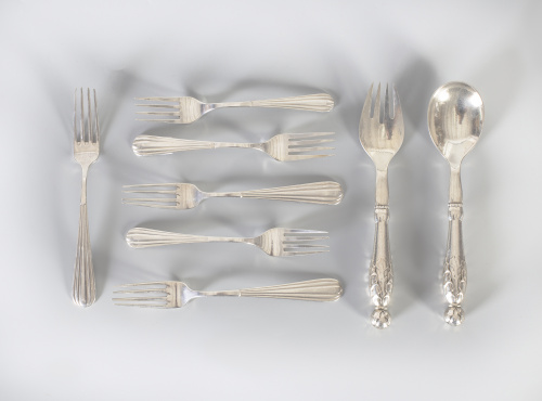 Cubiertos de servir de plata ley 830.Copenague, 1915-1930.