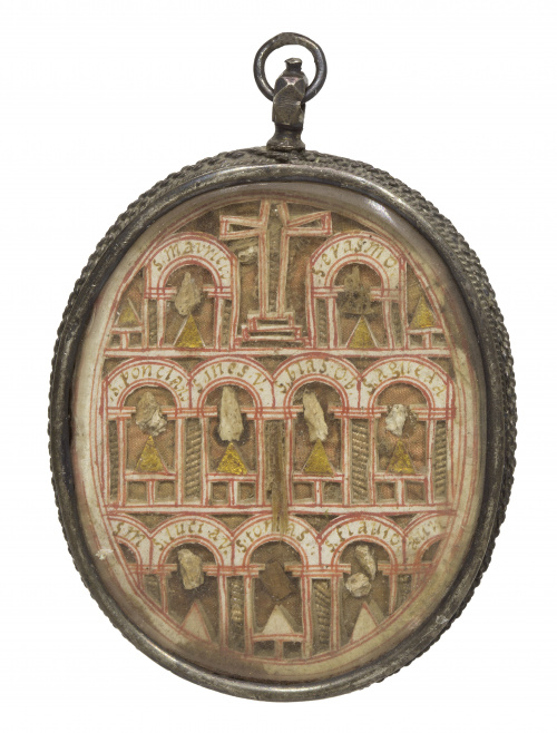 Relicario de dos vitrales; papel pintado y marco de plata r