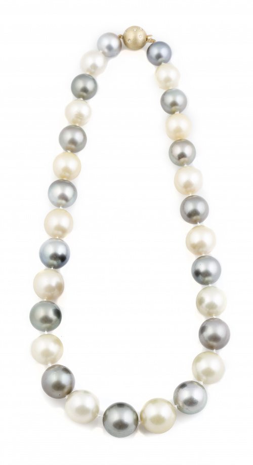 Collar arlequin de perlas australianas grises y marfil alte