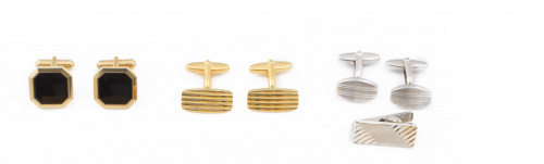 Tres parejas de gemelos y una barra de corbata vintage años