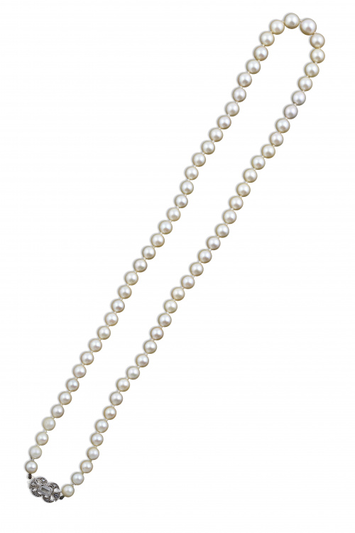 Collar Art-Decó de un hilo de perlas cultivadas con cierre 