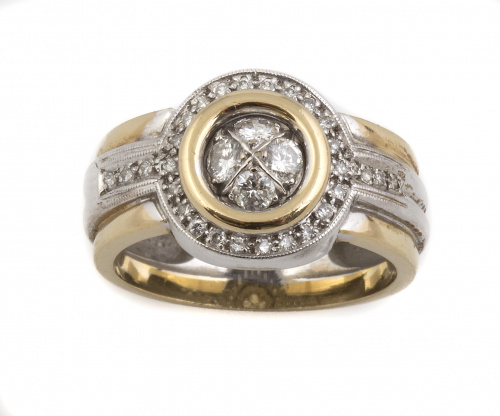 Sortija de brillantes con cuatro brillantes centrales orlad