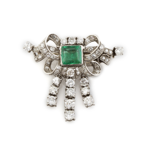 Broche lazo años 50 con cascadas de brillantes y esmeralda 