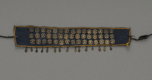 Lote formado por cuatro bandas frontales. 