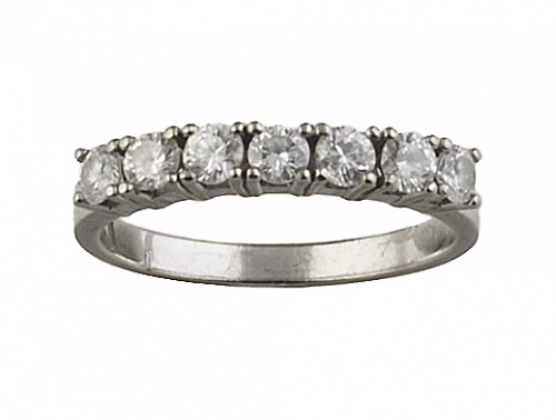 Sortija media alianza de brillantes en oro blanco de 18K