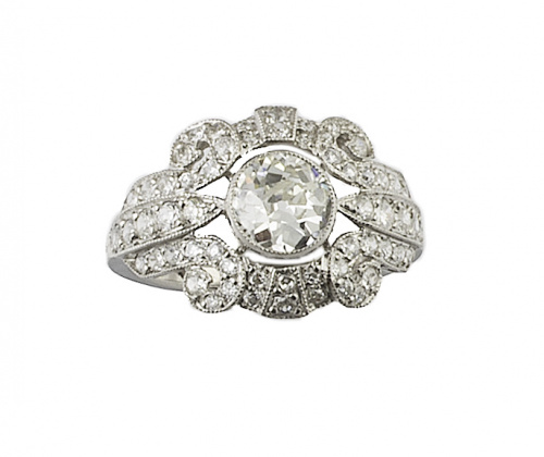 Sortija de pp.S. XX con brillante central de 1,02 ct rodead