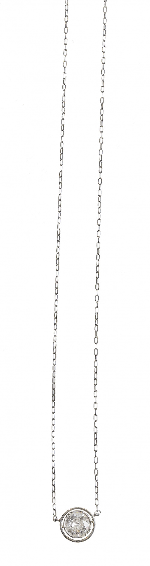 Colgante Art-Decó con un solitario de brillante de talla an