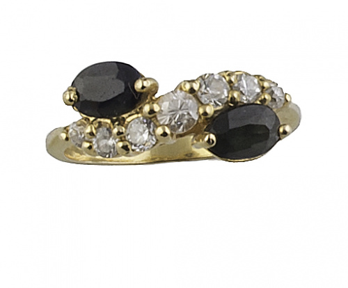 Lote formado por dos sortijas en oro amarillo de 18K 