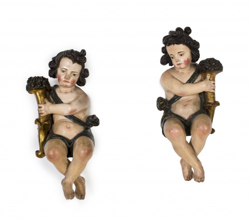 Pareja de ángeles torcheros. Esculturas en madera tallada, 