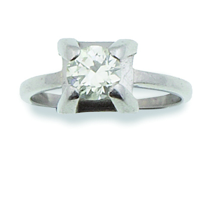 Sortija solitario con un brillante de 0,70 ct aprox en marc