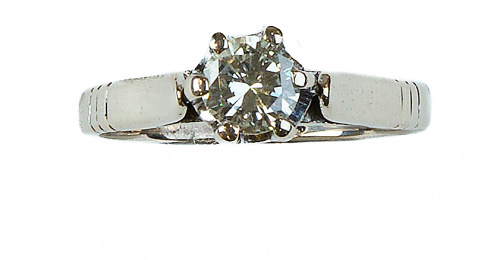 Sortija solitario con un solitario de brillante de 0,55 ct 