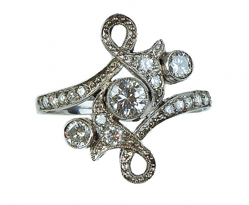 Sortija lanzadera de brillantes con líneas sinuosas que rod