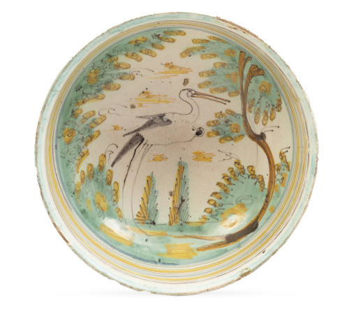 Cuenco de cerámica de la serie polícroma, con una cigueña e