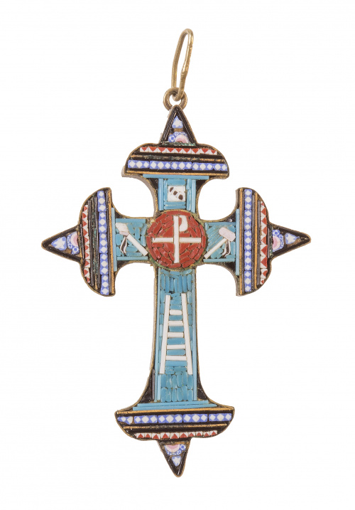 Crucifijo colgante S. XIX realizado con micromosaico de tes
