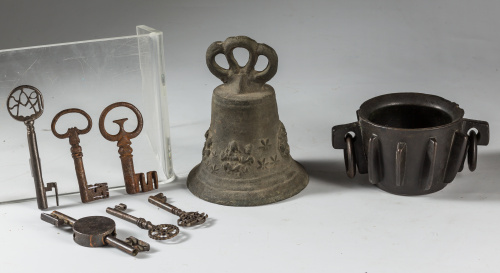 Campana de animas en bronce fundido S. XVIII