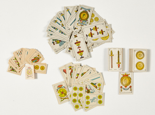 Baraja litografiada y coloreadaFábrica de naipes finos el 