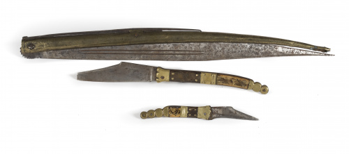 Tres navajas, Acero cuero, cobre y pasta.Navaja, española,