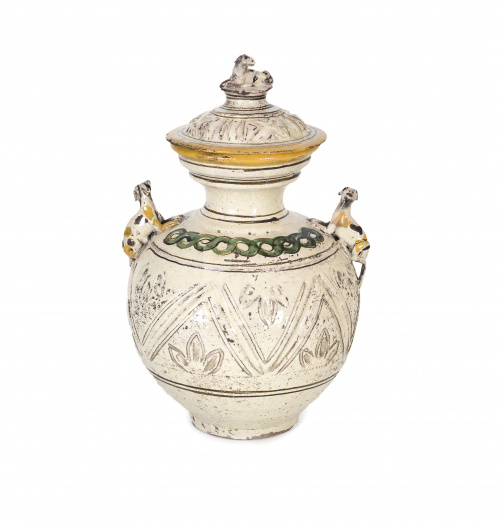 Cántaro con tapa de cerámica esmaltada decoración incisa y 