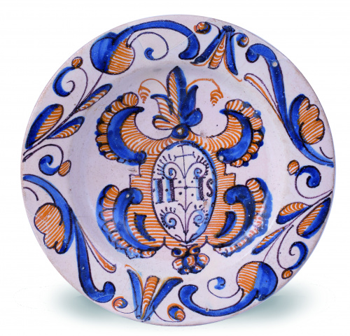 Plato de cerámica esmaltada de la serie tricolor, incluye “
