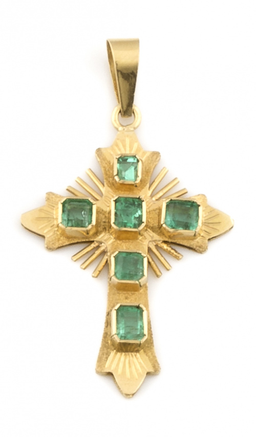 Cruz de esmeraldas de talla rectangular con rayos en aspa c