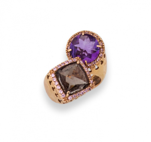 Sortija con amatista y cuarzo ahumado orlados de zafiros ro