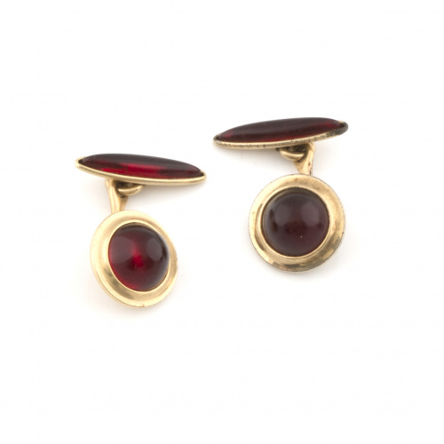 Gemelos Krementz con cabuchones circulares de vidrio rojo e