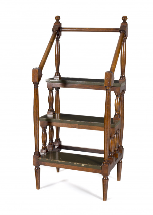 Escalera de biblioteca en madera de haya.S. XX