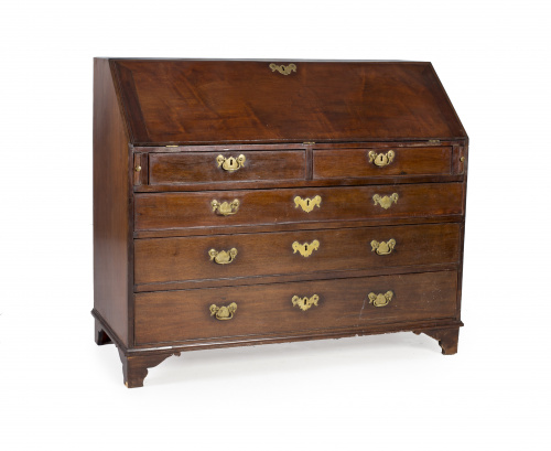 Bureau Jorge III en madera de caoba.Trabajo inglés, h. 179