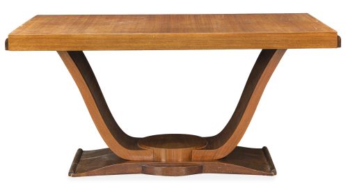Mesa art-decó con tablero rectangular y patas curvas.Espa
