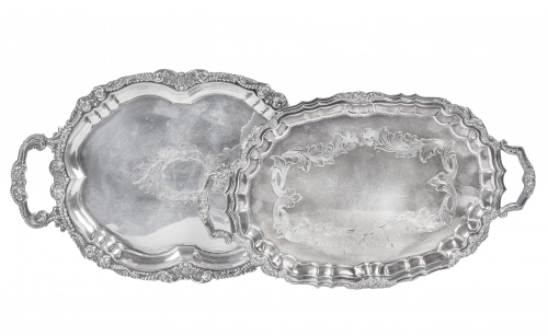 Conjunto de dos bandejas, una más grande y otra más pequeña