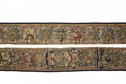 Dos fragmentos de tapiz en lana y seda.Bruselas, S. XVII.