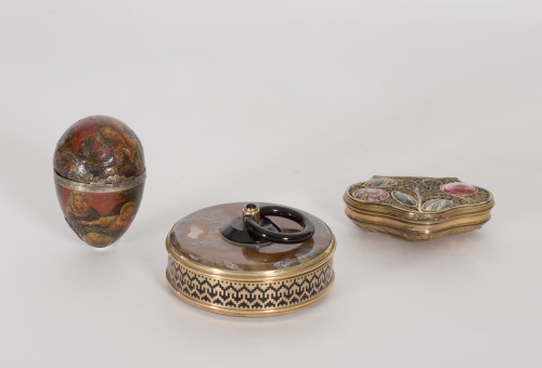 Caja en oro y ágata, S. XVIII - XIX.