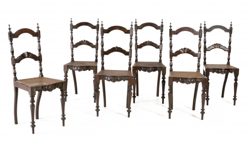 Conjunto de seis sillas en madera de palosanto torneada y t