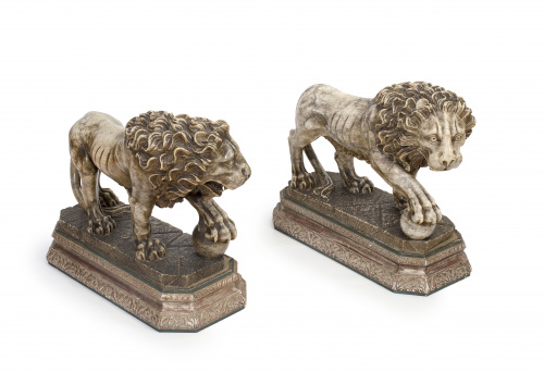 “Pareja de leones” esculturas en alabastro esculpido.Franc