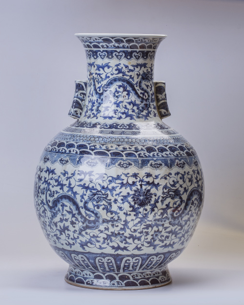 Vaso Hu en porcelana azul y blanca, pieza para la exportaci