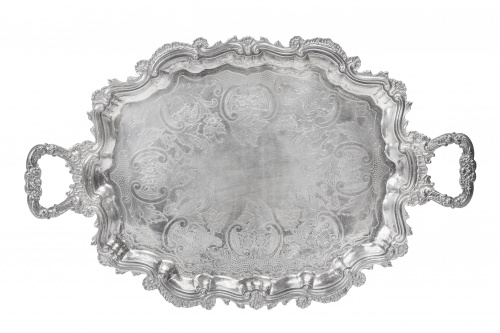 Bandeja de plata en su color con marcas de Pérez Fernández,