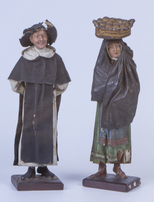 Dos figuras de cartapastaTrabajo italiano, S. XX