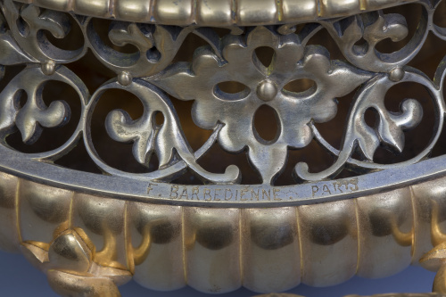 Ferdinand Barbedienne (1810 - 1892).Centro en bronce dora