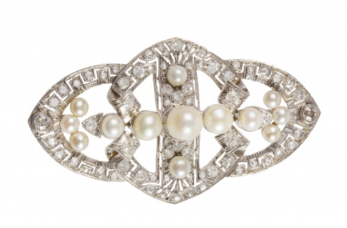 Broche placa Art-Decó de diamantes y perlas, con remate de 