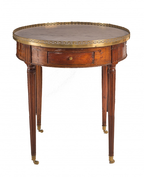 Mesa de madera de caoba, Luis XVI, con corredor de remate d