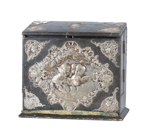 Caja escritorio para correspondencia en piel y plata, S. XV